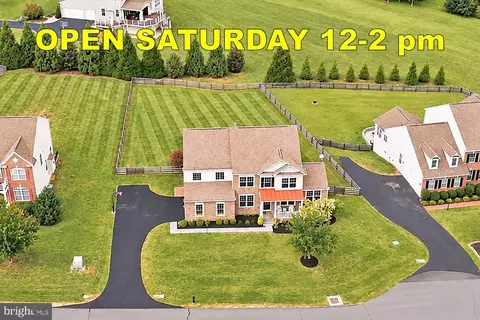41858 Farnborough Pl, Leesburg, VA 20176
