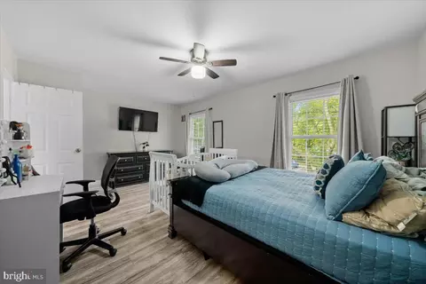 Bedroom - 312 E Cornell Dr E #167, Sterling, VA 20164 photo 3 of 4