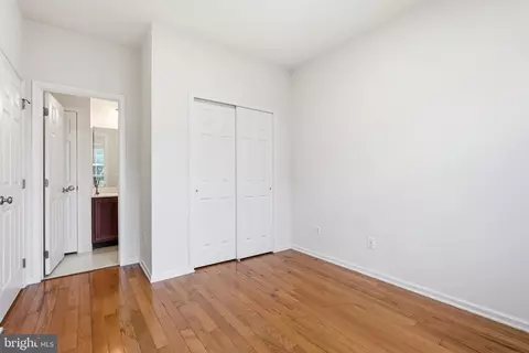 Bedroom - 25156 Monteith Ter, Chantilly, VA 20152 photo 1 of 4