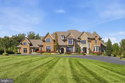 40679 Grenata Preserve Pl, Leesburg, VA 20175