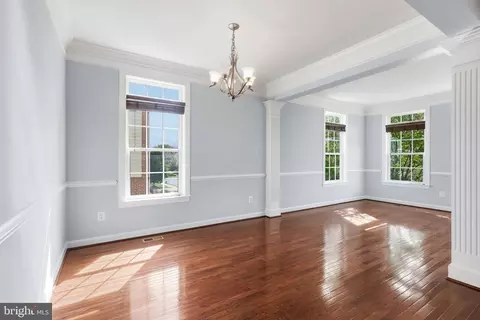 Other - 24958 Ashgarten Dr, Chantilly, VA 20152 photo 3 of 9