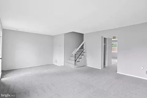 Living - 35 Monarch Dr, Sterling, VA 20164 photo 6 of 6