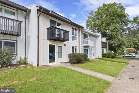 Other - 35 Monarch Dr, Sterling, VA 20164 photo 1 of 11