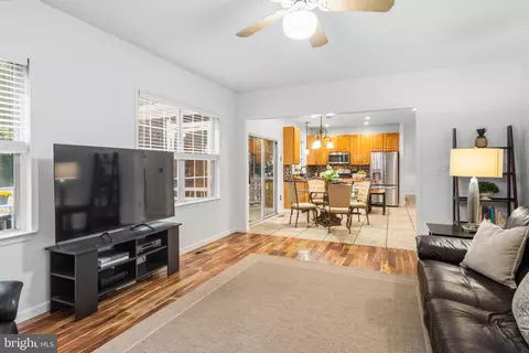 Entry Way - 43848 Glenhazel Dr, Ashburn, VA 20147 photo 1 of 5