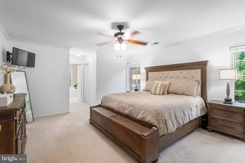 Bedroom - 43848 Glenhazel Dr, Ashburn, VA 20147 photo 1 of 7