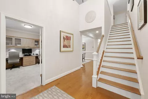 Entry Way - 20523 Crescent Pointe Pl, Ashburn, VA 20147 photo 2 of 9