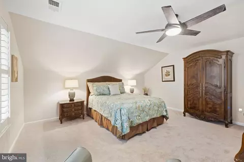 Bedroom - 20523 Crescent Pointe Pl, Ashburn, VA 20147 photo 4 of 4
