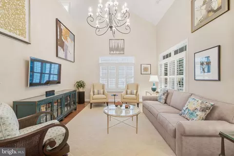Living - 20523 Crescent Pointe Pl, Ashburn, VA 20147 photo 1 of 2
