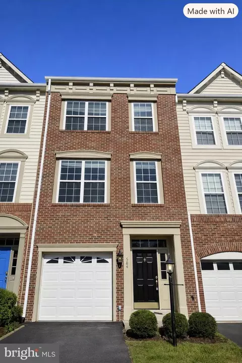 584 Edmonton Ter NE, Leesburg, VA 20176