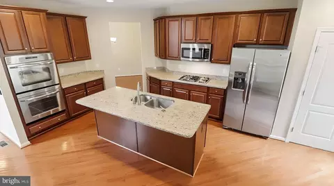 Kitchen - 42371 Trellis Sq, Brambleton, VA 20148 photo 1 of 1