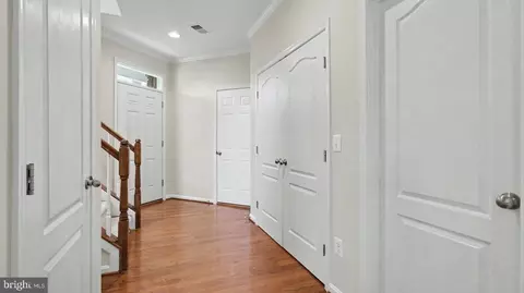 Entry Way - 42371 Trellis Sq, Brambleton, VA 20148 photo 4 of 19