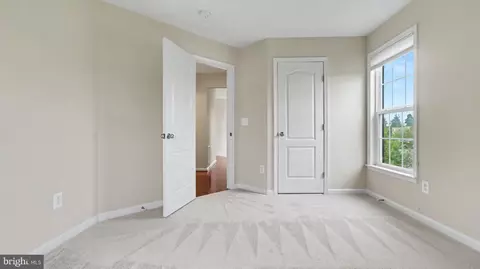 Bedroom - 42371 Trellis Sq, Brambleton, VA 20148 photo 4 of 6
