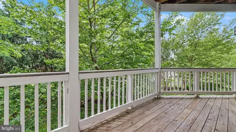 Exterior - 42371 Trellis Sq, Brambleton, VA 20148 photo 4 of 12