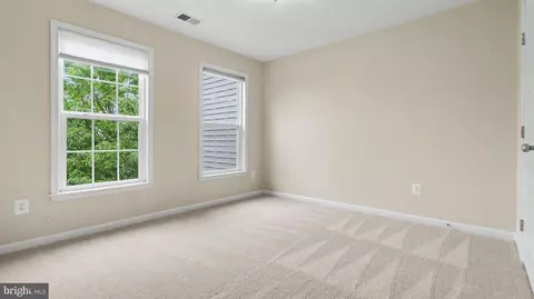 Bedroom - 42371 Trellis Sq, Brambleton, VA 20148 photo 5 of 6