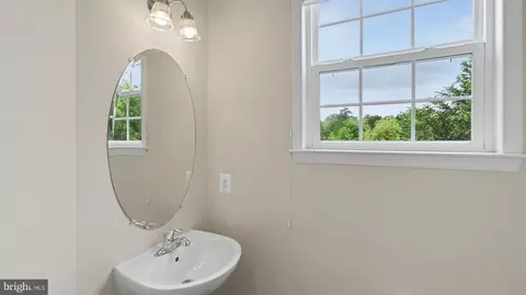 Entry Way - 42371 Trellis Sq, Brambleton, VA 20148 photo 11 of 19