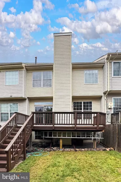 Exterior - 47582 Comer Sq, Sterling, VA 20165 photo 8 of 8