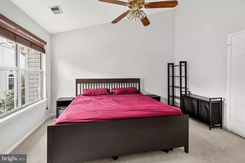 Bedroom - 47582 Comer Sq, Sterling, VA 20165 photo 2 of 3