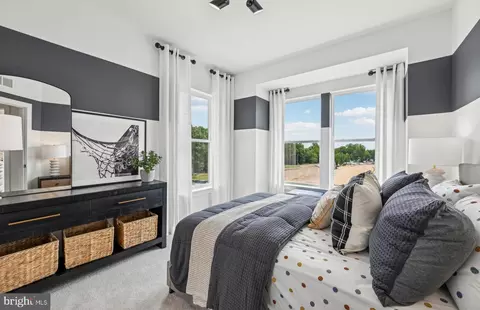 Bedroom - 42635 Black Angus Dr, Ashburn, VA 20148 photo 4 of 6