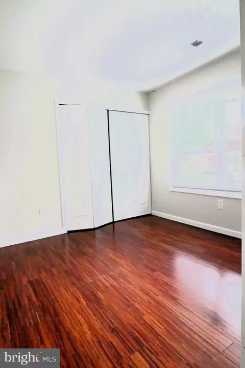 Bedroom - 157 S Fox Rd S, Sterling, VA 20164 photo 1 of 4