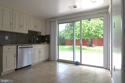 Kitchen - 157 S Fox Rd S, Sterling, VA 20164 photo 2 of 2