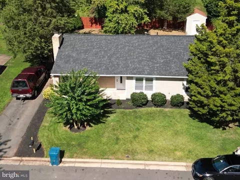View/Area - 157 S Fox Rd S, Sterling, VA 20164 photo 2 of 7