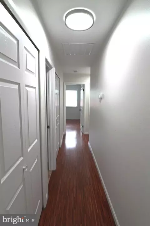 Entry Way - 157 S Fox Rd S, Sterling, VA 20164 photo 1 of 3