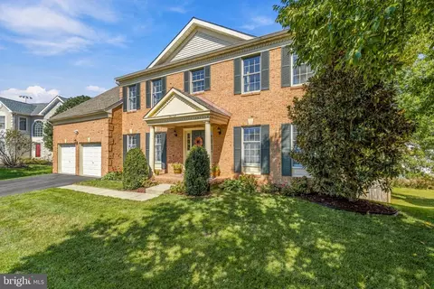 Exterior - 43738 Webster Ct, Ashburn, VA 20147 photo 4 of 13