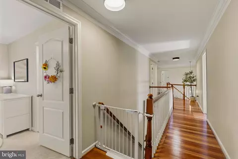 Entry Way - 43738 Webster Ct, Ashburn, VA 20147 photo 9 of 11