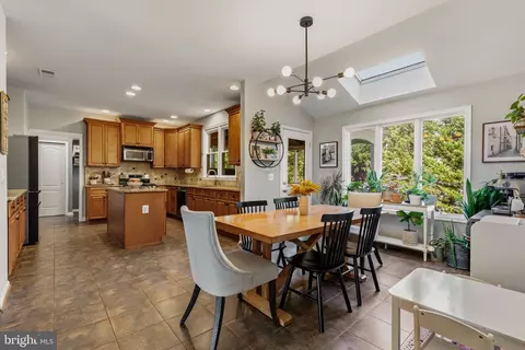 Dining - 43738 Webster Ct, Ashburn, VA 20147 photo 1 of 2