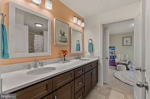 Bath - 43738 Webster Ct, Ashburn, VA 20147 photo 5 of 8