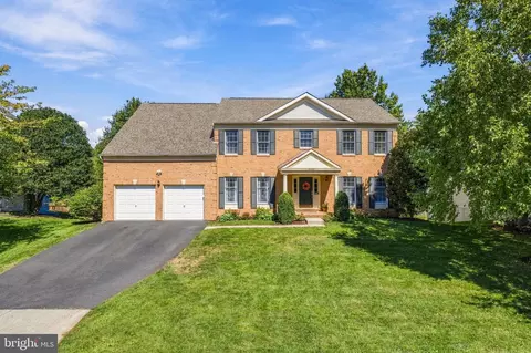 Exterior - 43738 Webster Ct, Ashburn, VA 20147 photo 2 of 13