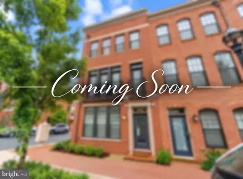 265 Crescent Station Ter SE, Leesburg, VA 20175