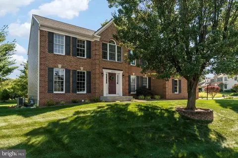 43207 Rockfield Ct, Ashburn, VA 20147 photo 3