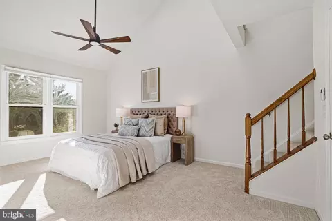 Bedroom - 43626 Blacksmith Sq, Ashburn, VA 20147 photo 2 of 8