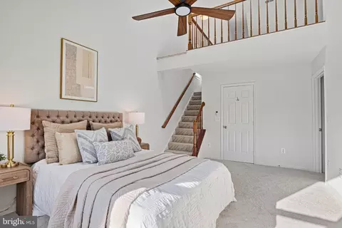 Bedroom - 43626 Blacksmith Sq, Ashburn, VA 20147 photo 1 of 8