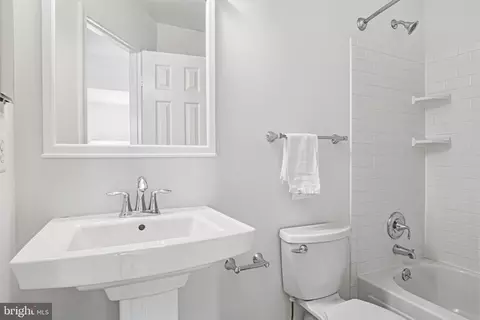 Bath - 43626 Blacksmith Sq, Ashburn, VA 20147 photo 1 of 6