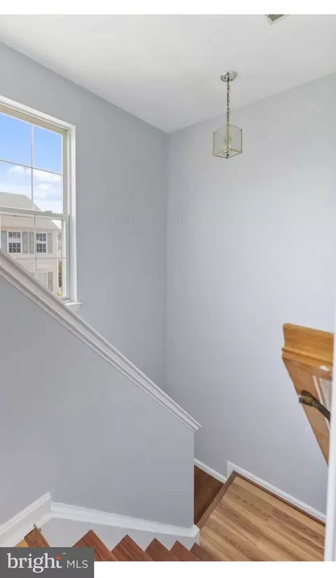 Entry Way - 46049 Marble Ter, Sterling, VA 20166 photo 10 of 16