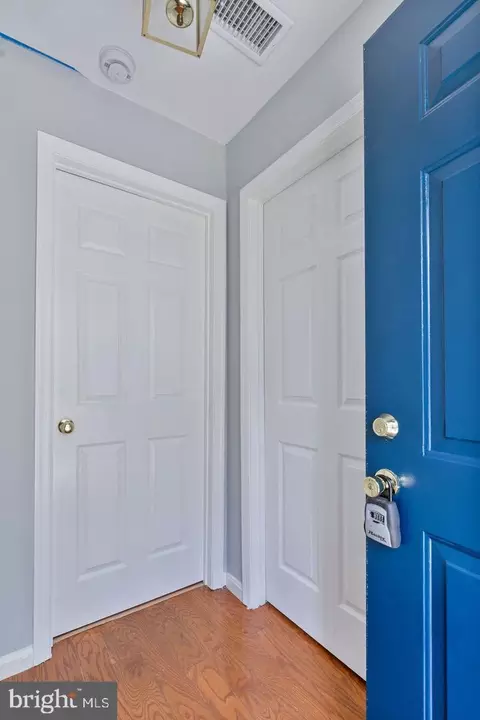 Entry Way - 46049 Marble Ter, Sterling, VA 20166 photo 1 of 16