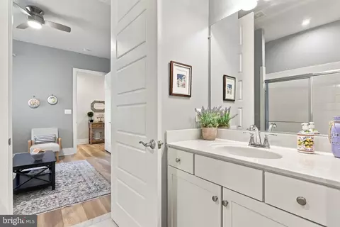 Entry Way - 42724 Cushing Ter, Ashburn, VA 20148 photo 8 of 10