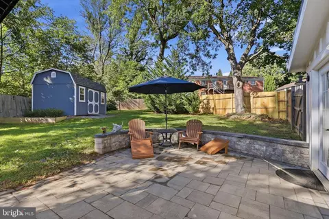 Exterior - 36 Main St, Round Hill, VA 20141 photo 5 of 5