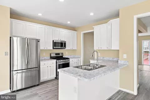 Kitchen - 22675 Simonet Blanc Ter, Ashburn, VA 20148 photo 1 of 3