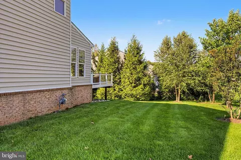 Exterior - 42150 Ruby Dusk Way, Brambleton, VA 20148 photo 11 of 17