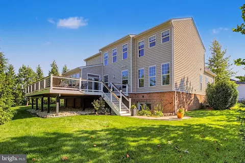 Exterior - 42150 Ruby Dusk Way, Brambleton, VA 20148 photo 12 of 17