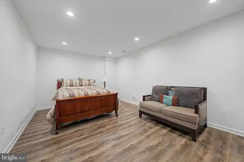 Bedroom - 42150 Ruby Dusk Way, Brambleton, VA 20148 photo 5 of 5