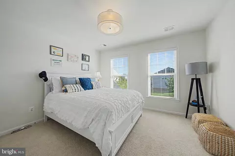 Bedroom - 42150 Ruby Dusk Way, Brambleton, VA 20148 photo 2 of 5