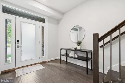 Entry Way - 43451 Charitable St, Ashburn, VA 20148 photo 1 of 12