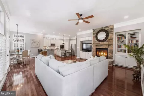 Living - 42746 Explorer Dr, Brambleton, VA 20148 photo 1 of 5