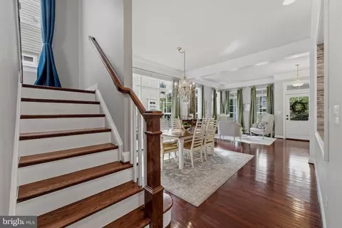 Entry Way - 42746 Explorer Dr, Brambleton, VA 20148 photo 3 of 9