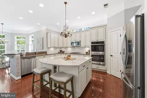 Kitchen - 42746 Explorer Dr, Brambleton, VA 20148 photo 3 of 11