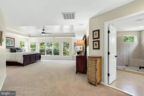 Entry Way - 42746 Explorer Dr, Brambleton, VA 20148 photo 4 of 9
